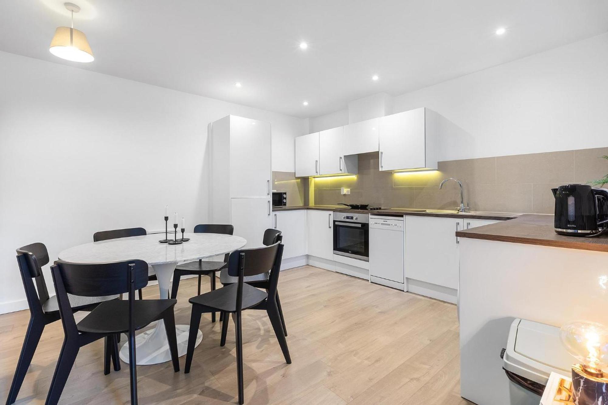 Spacious Clapham Apartments Londres Extérieur photo
