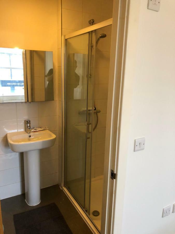 Spacious Clapham Apartments Londres Extérieur photo