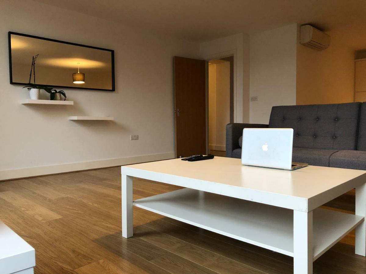 Spacious Clapham Apartments Londres Extérieur photo